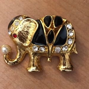 Elephant Pin/Brooch